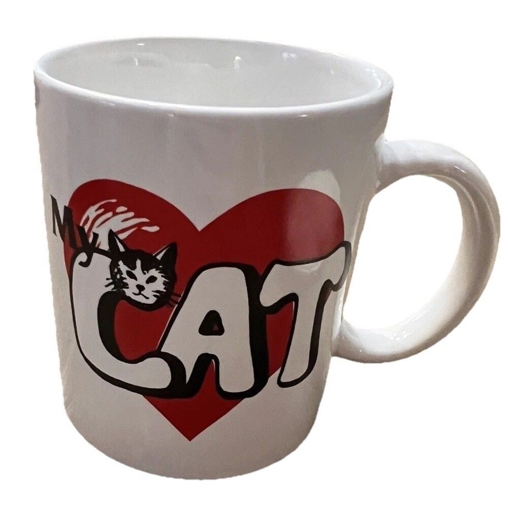 Love My Cat Mug Made in England Red Heart Kitty Cat Coffee Cup 10-12 Oz